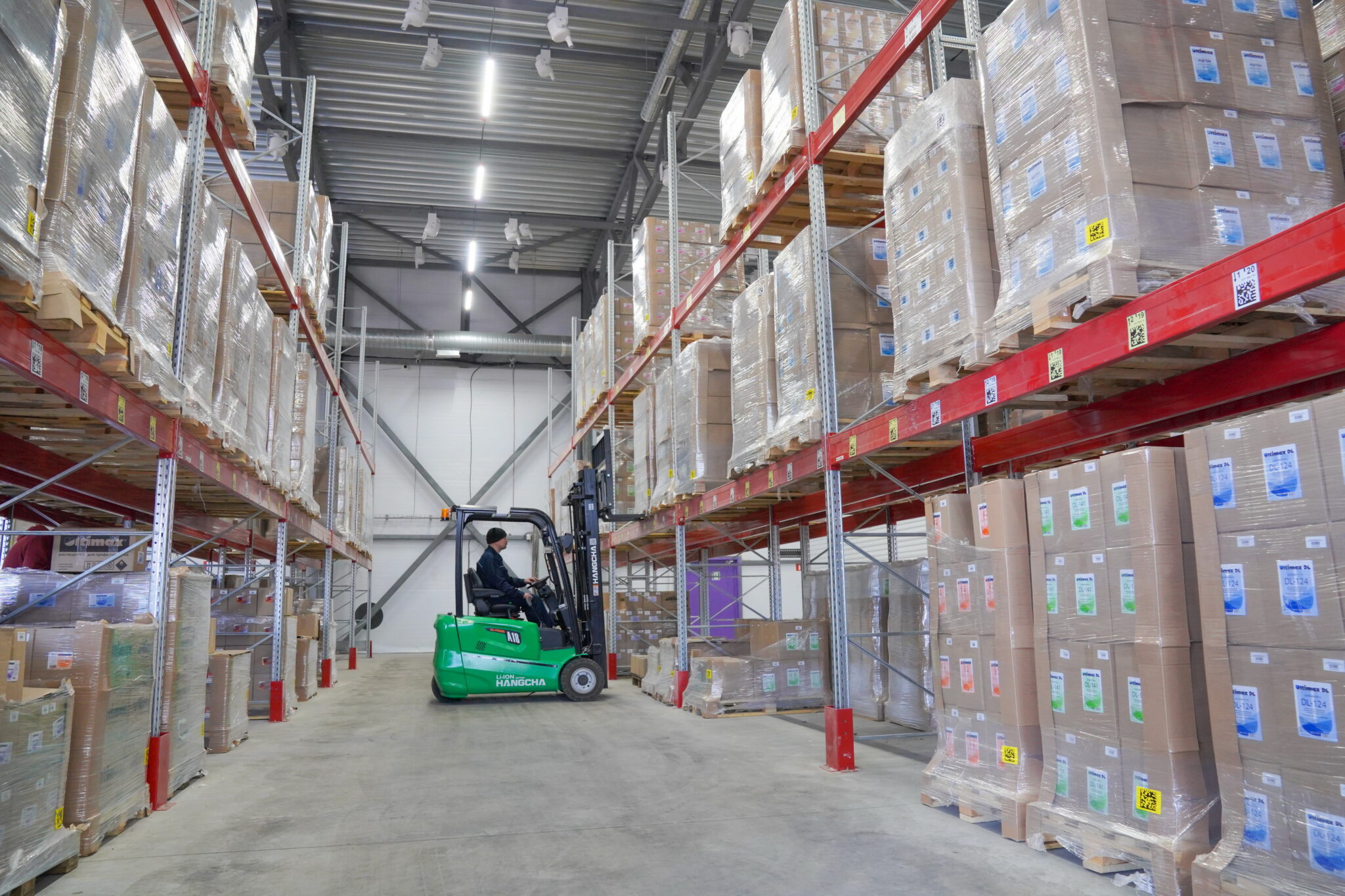 ����� ���������� ������ �������� ����� 8 ���. ��. � ��������������� � ���������