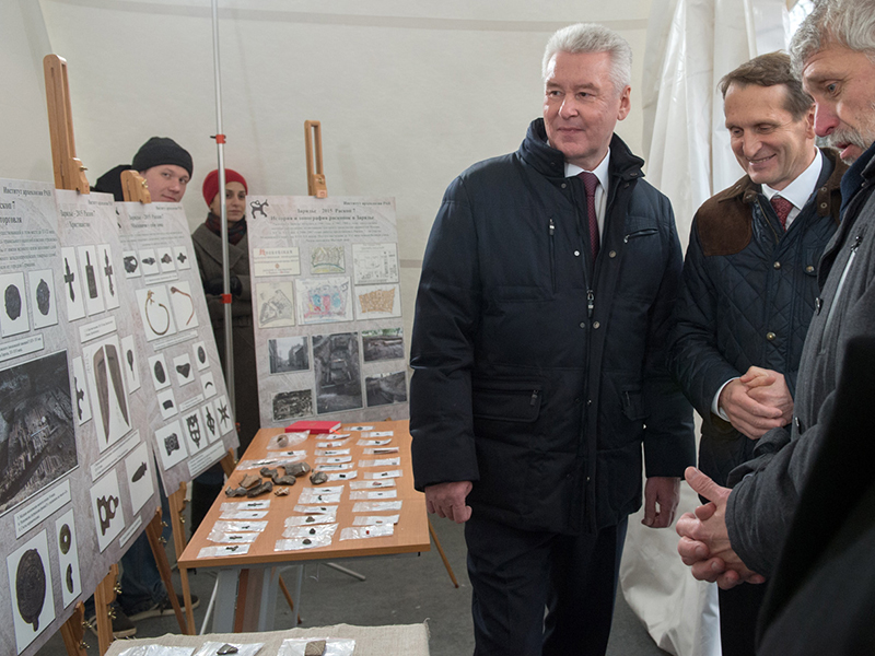 ������� ������� �������� � ���� "�������" ������� ��������� �����