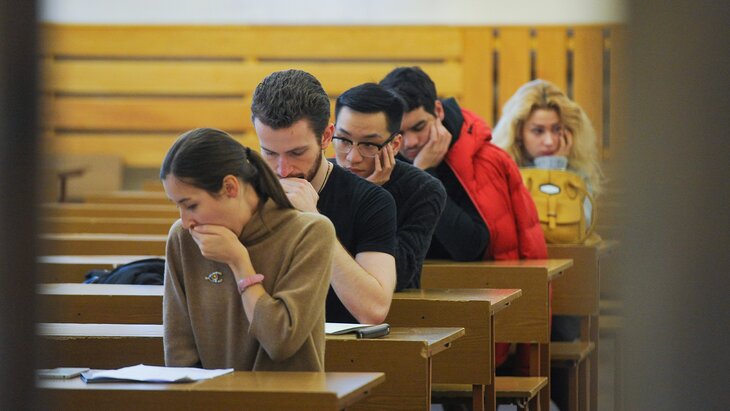 � ������� ���������� ��������� ����� ��������� � ������ �� ������� ���������