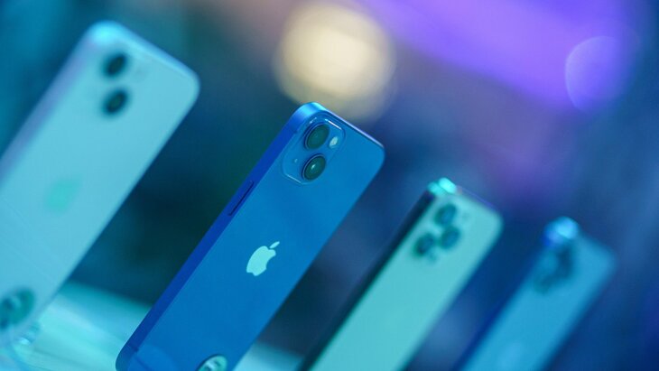 �������� ������ � �������� ����������� iPhone SE 4