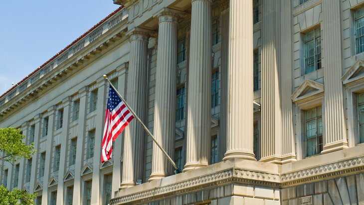 ������������� � ��� ����� �������� ��������� ����� 60 ���� �������� � ����������� � ���