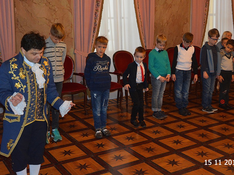 �������������� �� �1296 �������� ������� �.�. �������� � �������