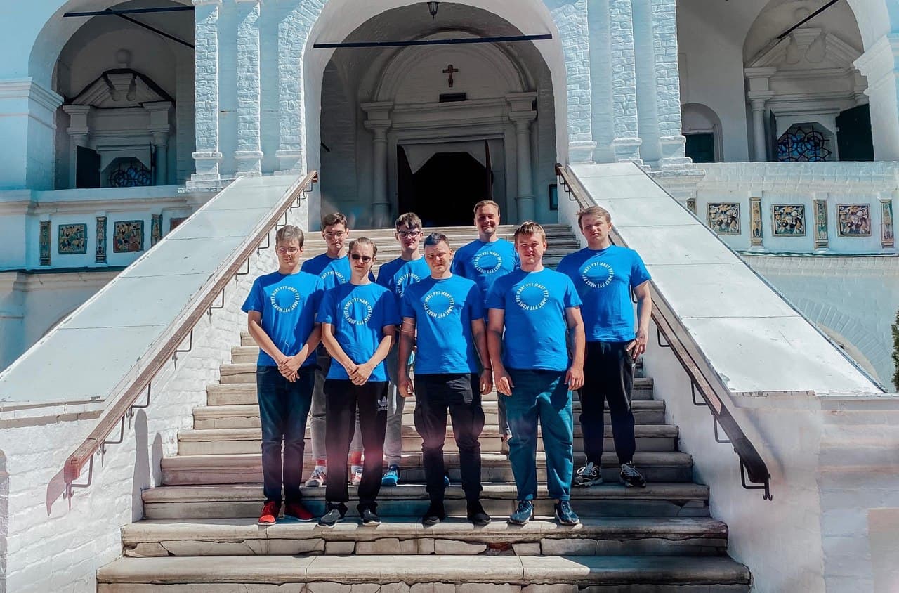 � ���� �������� ����������� ��������� � �����������