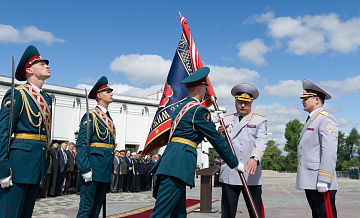 О доблести и чести московской полиции