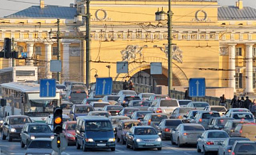 Движение на трёх улицах Москвы ограничат из-за реконструкции инженерных сетей