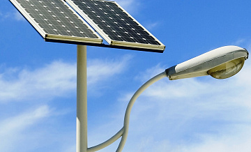 В СВАО установили особые фонари на солнечных батареях