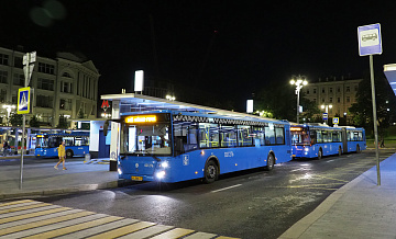 По МСД начал курсировать первый городской автобус