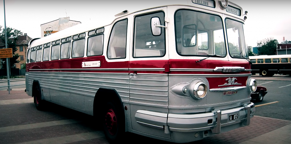 Уникальный советский междугородний автобус ЗИС-127 покажут на ВДНХ 15 февраля