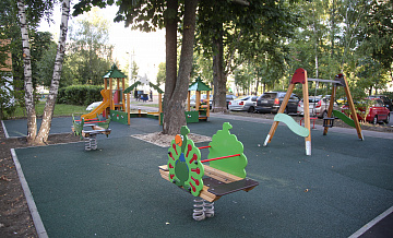 В Южном Медведково провели реконструкцию детских площадок