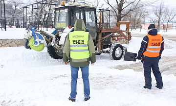 В СВАО «мобилизовали» 4 тысяч человек для уборки снега