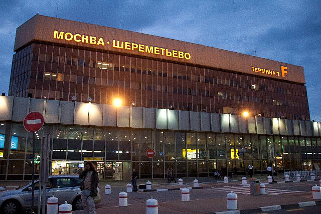 Более десятка рейсов отменили в Домодедово и Шереметьево