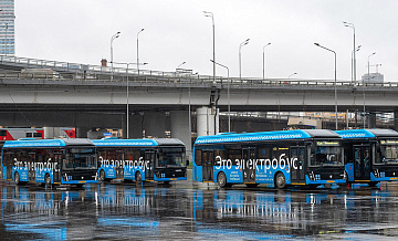 На проспекте Мира организовали конечную станцию для городских электробусов